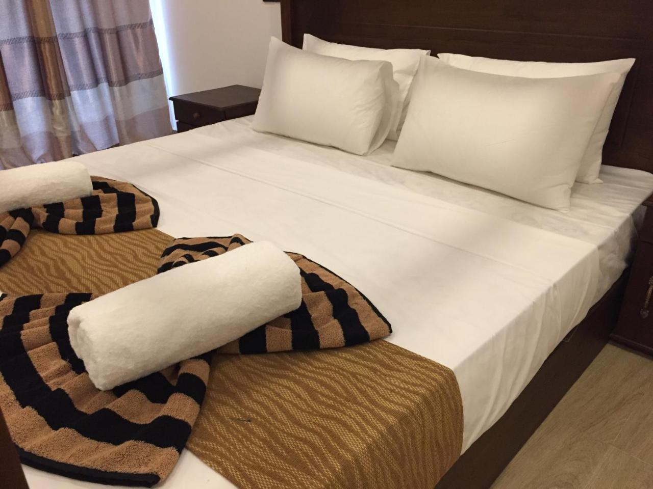 Bay Hiriketiya Hotel ดิคเวลลา ภายนอก รูปภาพ