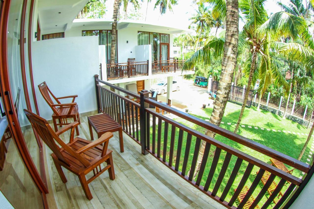 Bay Hiriketiya Hotel ดิคเวลลา ภายนอก รูปภาพ