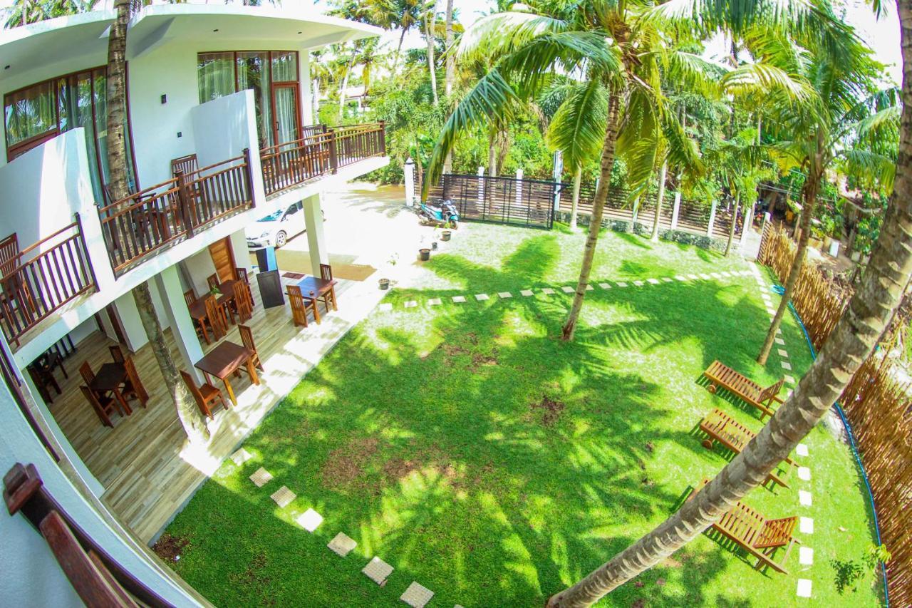 Bay Hiriketiya Hotel ดิคเวลลา ภายนอก รูปภาพ